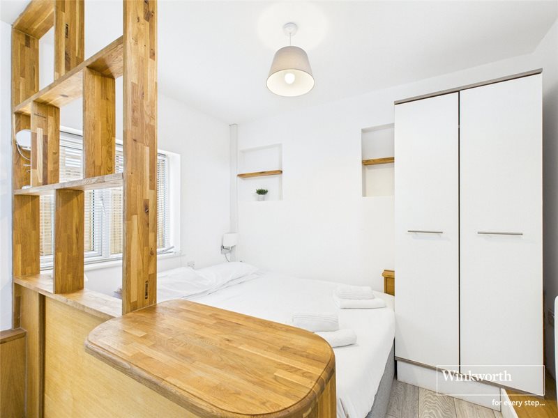 Vastern Road, Reading, Berkshire, RG1