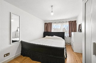 Mead Way, Bromley, BR2