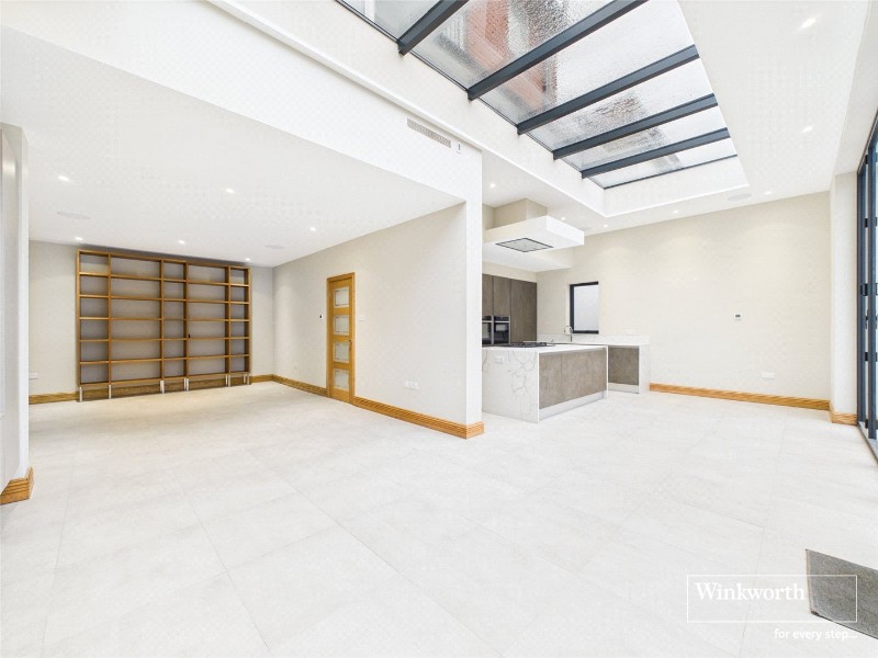 Shirehall Park, Hendon, NW4