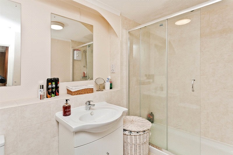 Britten Close, London, NW11