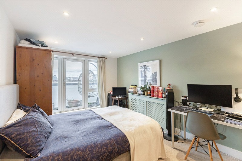 Stane Grove, London, SW9