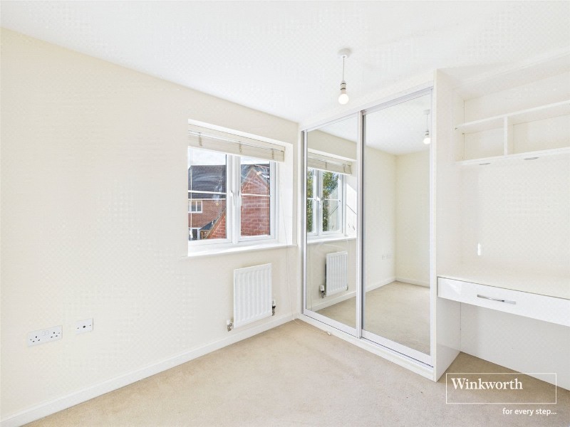 Roe Gardens, Three Mile Cross, Reading, RG7