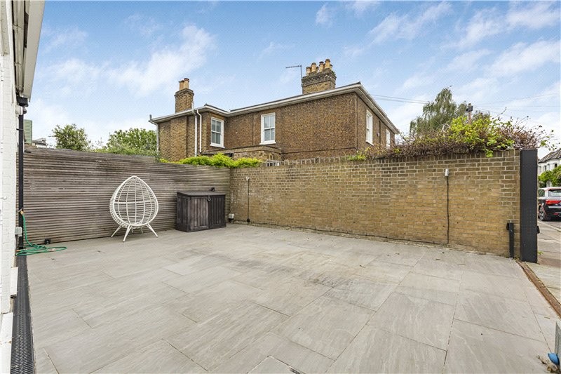 Station Road, Barnes, SW13
