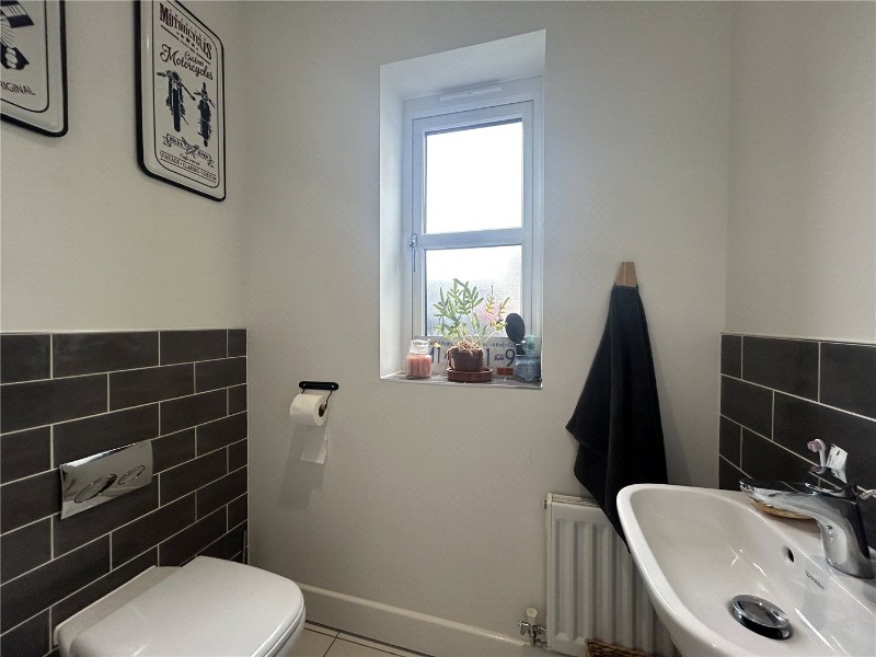 Tarka Way, Crediton, Devon, EX17