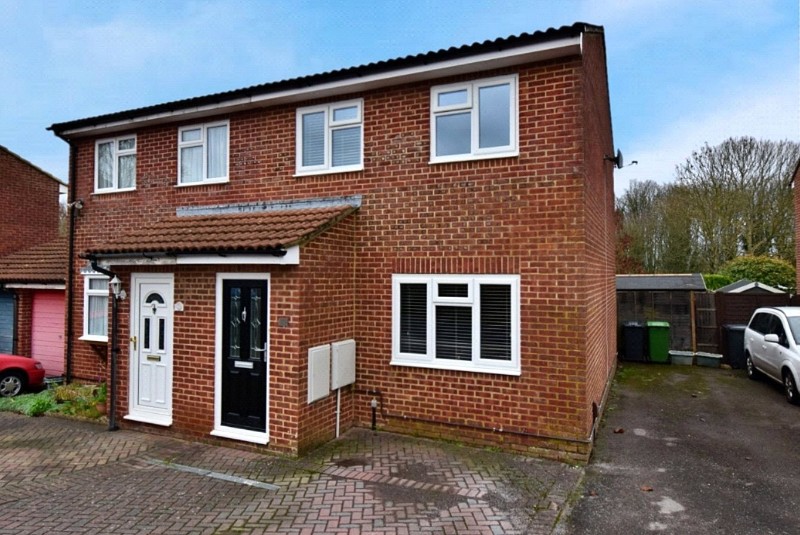 Mathias Walk, Brighton Hill, Basingstoke, Hampshire, RG22