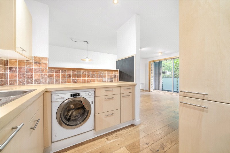 East Dulwich Road, East Dulwich, London, SE22