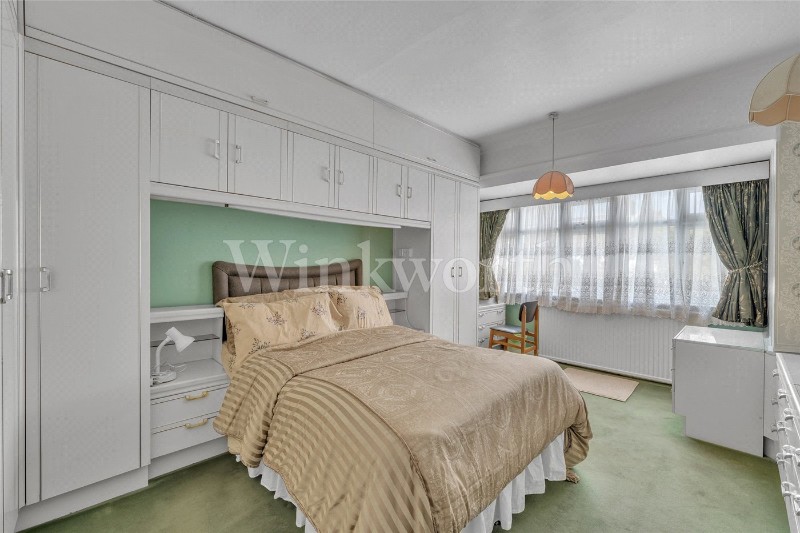 Highcroft Gardens, London, NW11