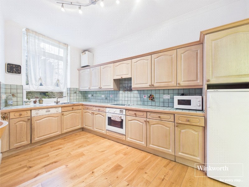 Westchester Drive, Hendon, NW4