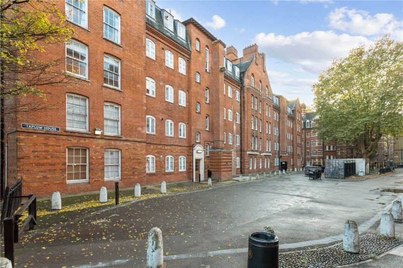 Palissy Street, London, E2