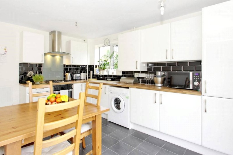 Chantry Mews, Hatch Warren, Basingstoke, RG22