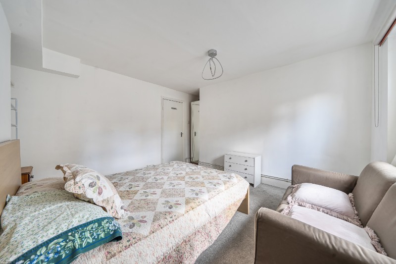 Parkfield Road, London, SE14