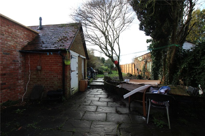 Hogg Lane, Elstree, Borehamwood, Hertfordshire, WD6