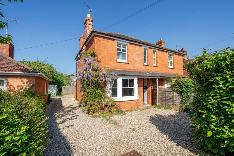 Cromwell Road, Newbury, Berkshire, RG14