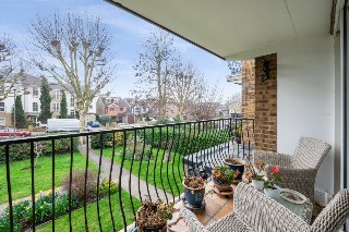 Overbury Avenue, Beckenham, BR3