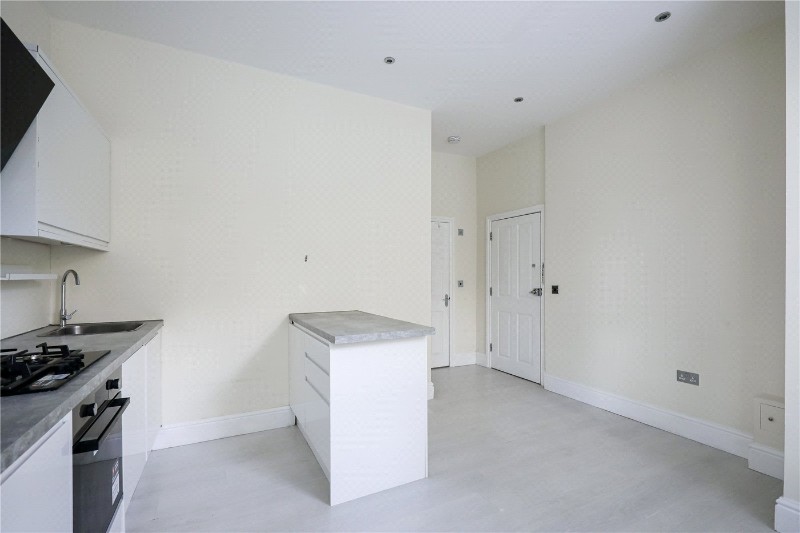 Grange Park, London, W5