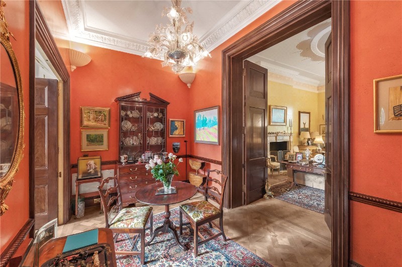 Ennismore Gardens, London, SW7