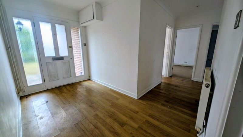 Hazelwood Avenue, New Milton, Hampshire, BH25