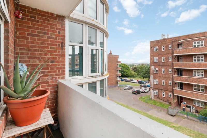 Shackleton Close, London, SE23