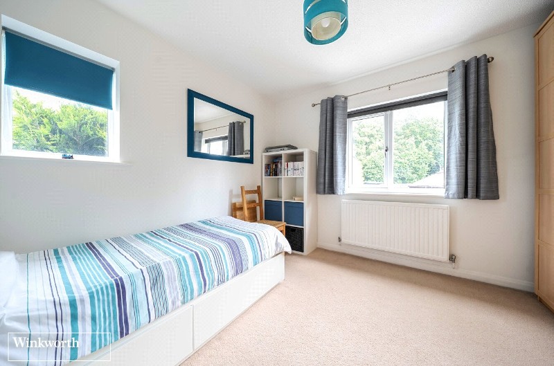 Holmes Close, Basingstoke, Hampshire, RG22
