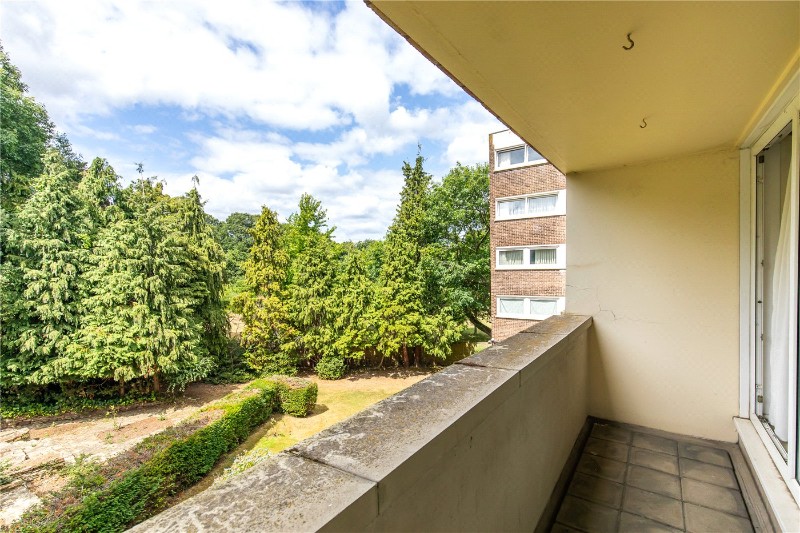 Hillcrest Road, London, W5