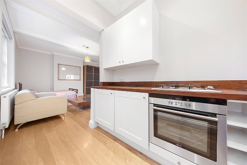 Bath Road, London, W4