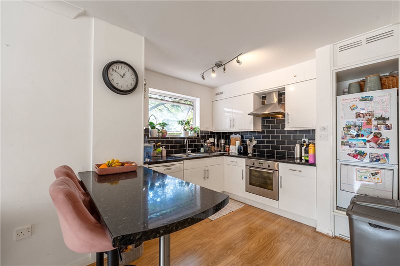 High Point, Weybridge, Surrey, KT13
