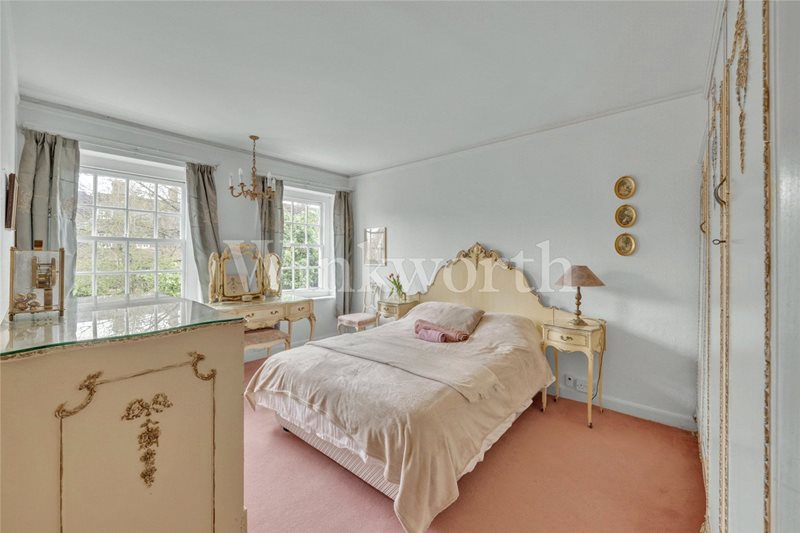 Corringham Road, London, NW11