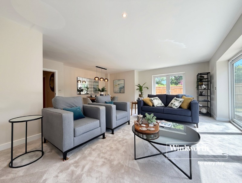 Fairway View Close, West Parley, Ferndown, Dorset, BH22