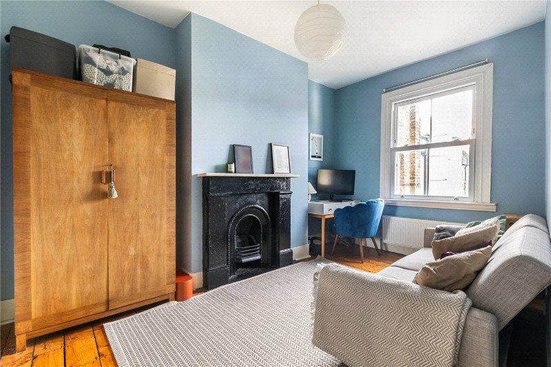 Elm Park, London, SW2