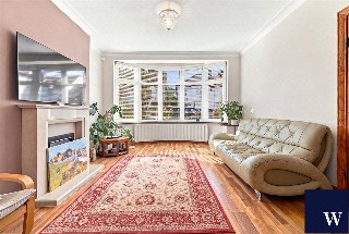 West Avenue, West Finchley, London, N3