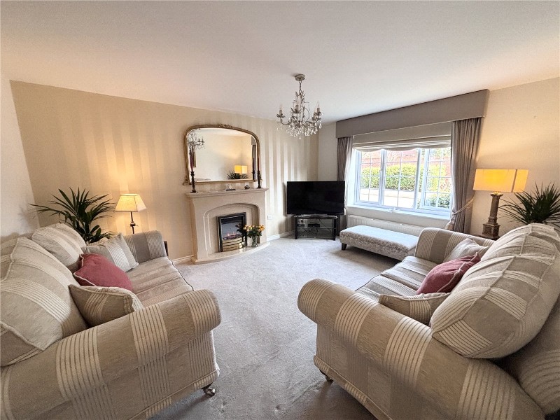 Rockbourne Close, Stratford-upon-Avon, Warwickshire, CV37