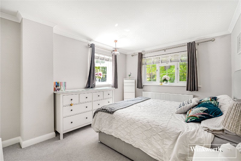 Pinewood Gardens, Bagshot, Surrey, GU19