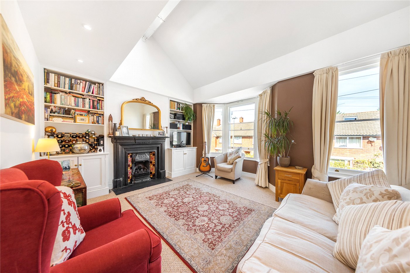 2 bedroom property for sale in Marmion Road, London, SW11 (Ref