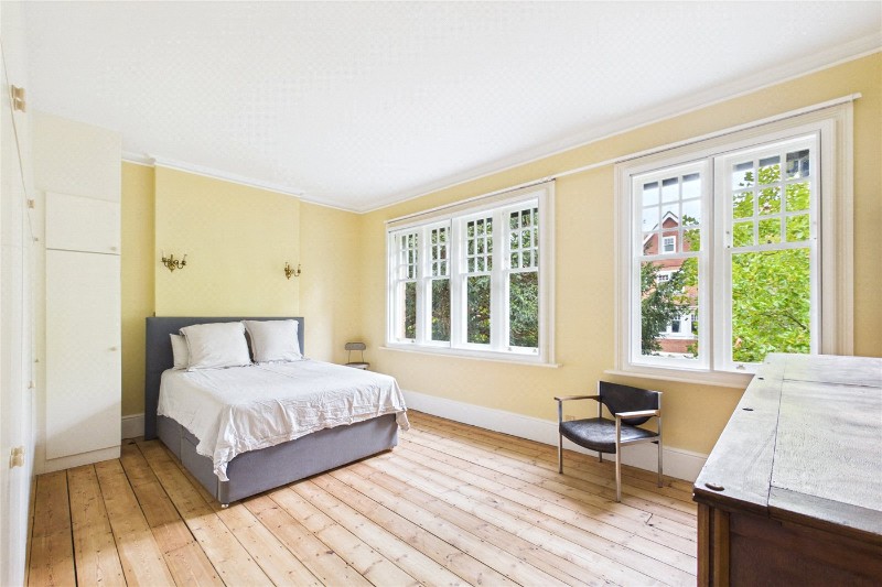Ambleside Avenue, London, SW16