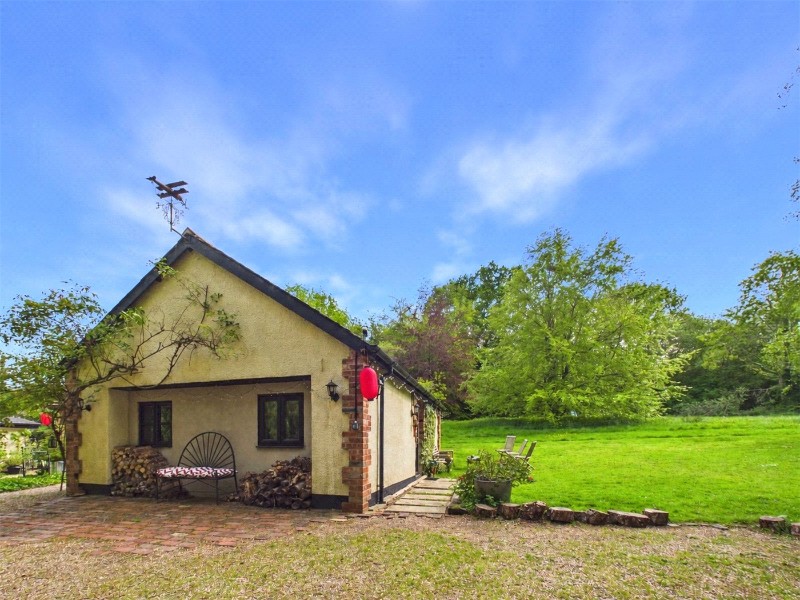 Barton Cottage, Shillingford St George, Exeter, Devon, EX2