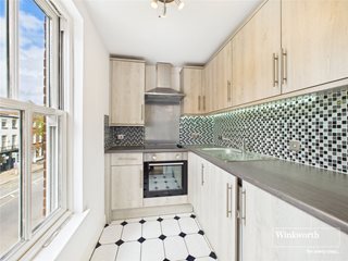 Blenheim Court, 115 London Street, Reading, Berkshire, RG1