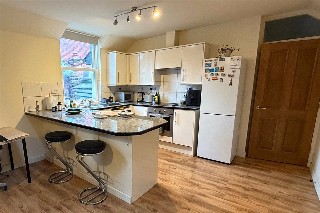 Chapel Street, Petersfield, Hampshire, GU32