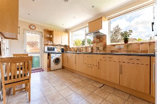 Cupernham Close, Romsey, Hampshire, SO51