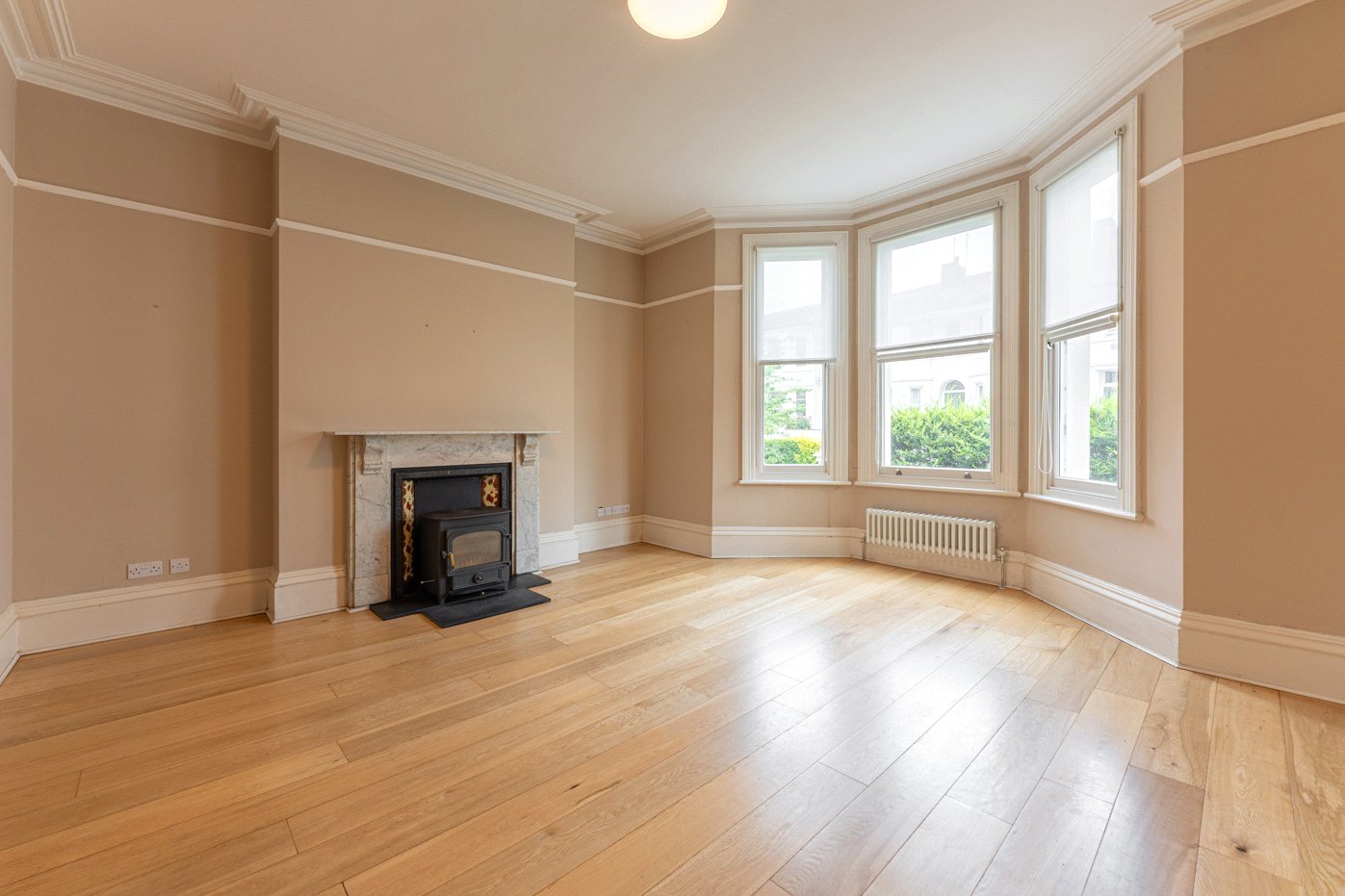 Living Room To Bay