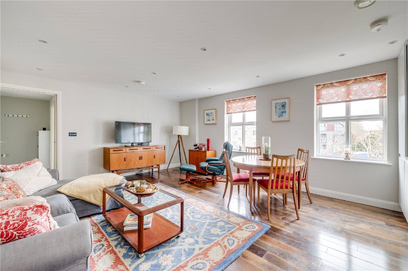 Greyhound Road, London, W6