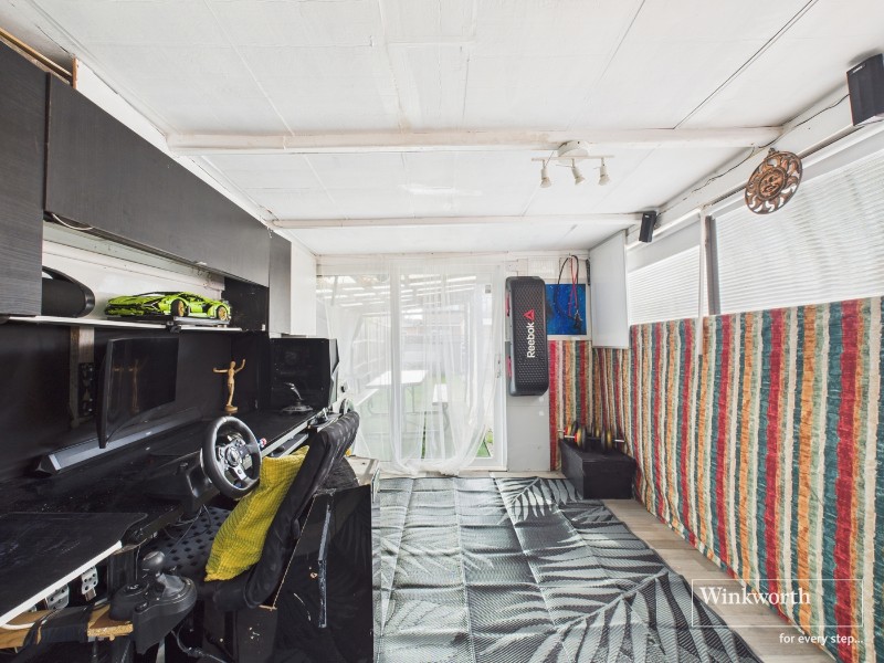 Brinkburn Gardens, Edgware, Middlesex, HA8