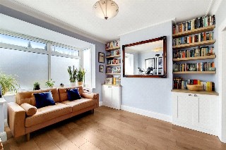 Godfrey Avenue, Twickenham, TW2