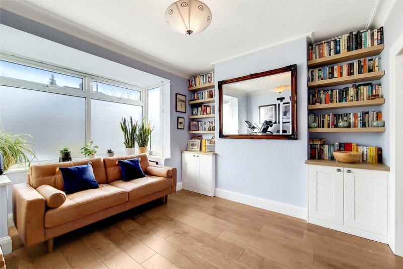 Godfrey Avenue, Twickenham, TW2