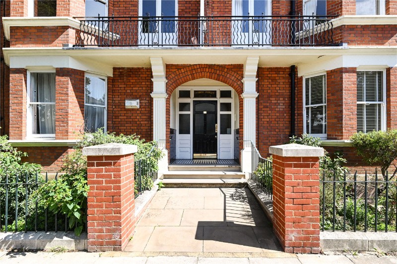 Delaware Road, London, W9
