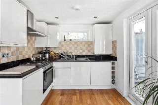 Fallsbrook Road, London, SW16