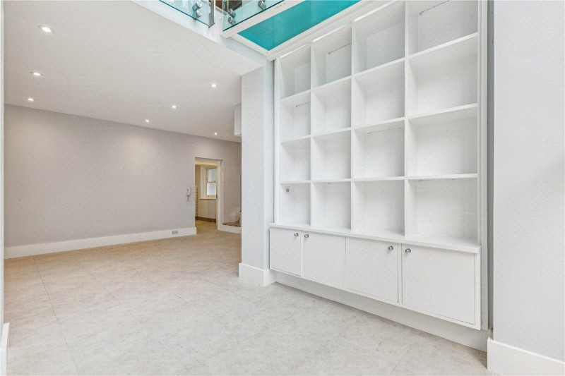 Denbigh Road, Notting Hill, London, W11