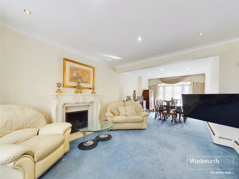 Salmon Street, Kingsbury, London, NW9