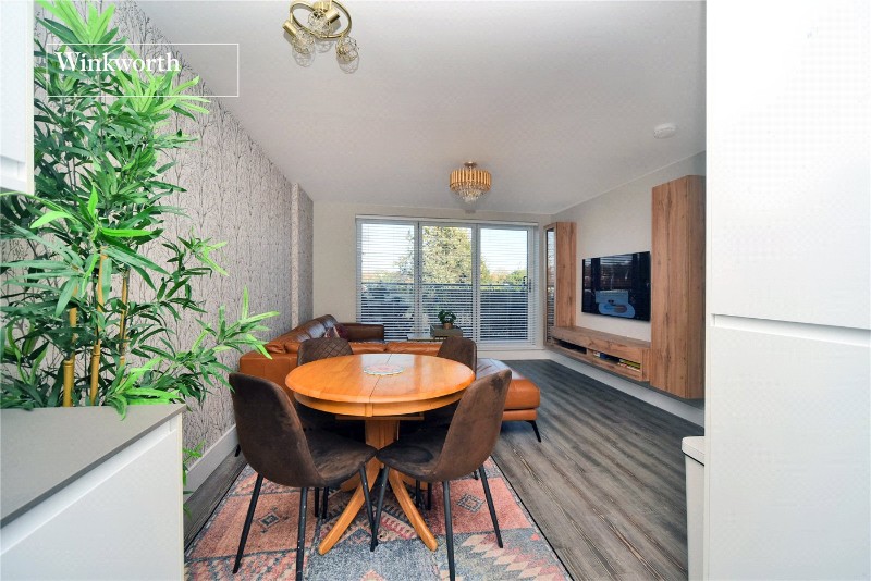 Cheam Road, Epsom, Surrey, KT17