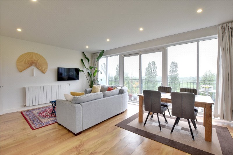 Campbell Court, 35 Meadowside, London, SE9