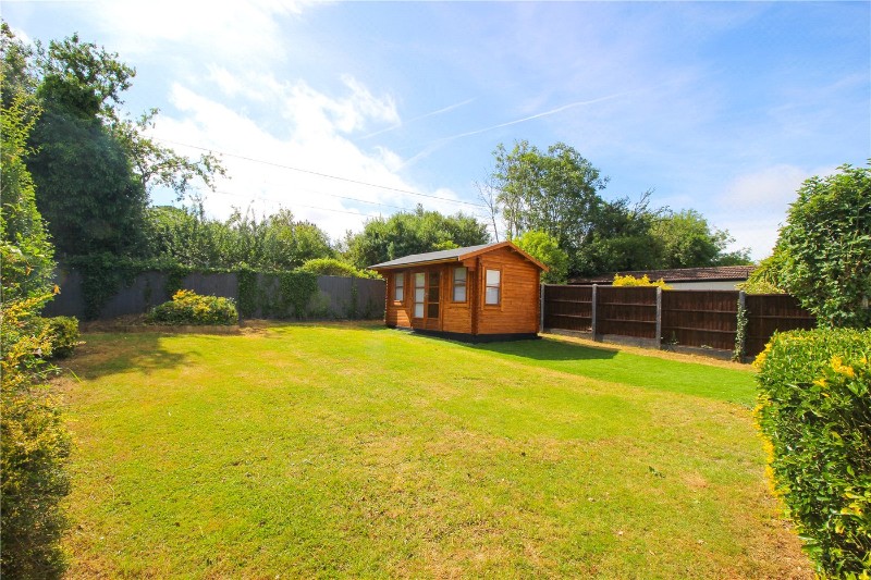 Hambro Avenue, Rayleigh, Essex, SS6